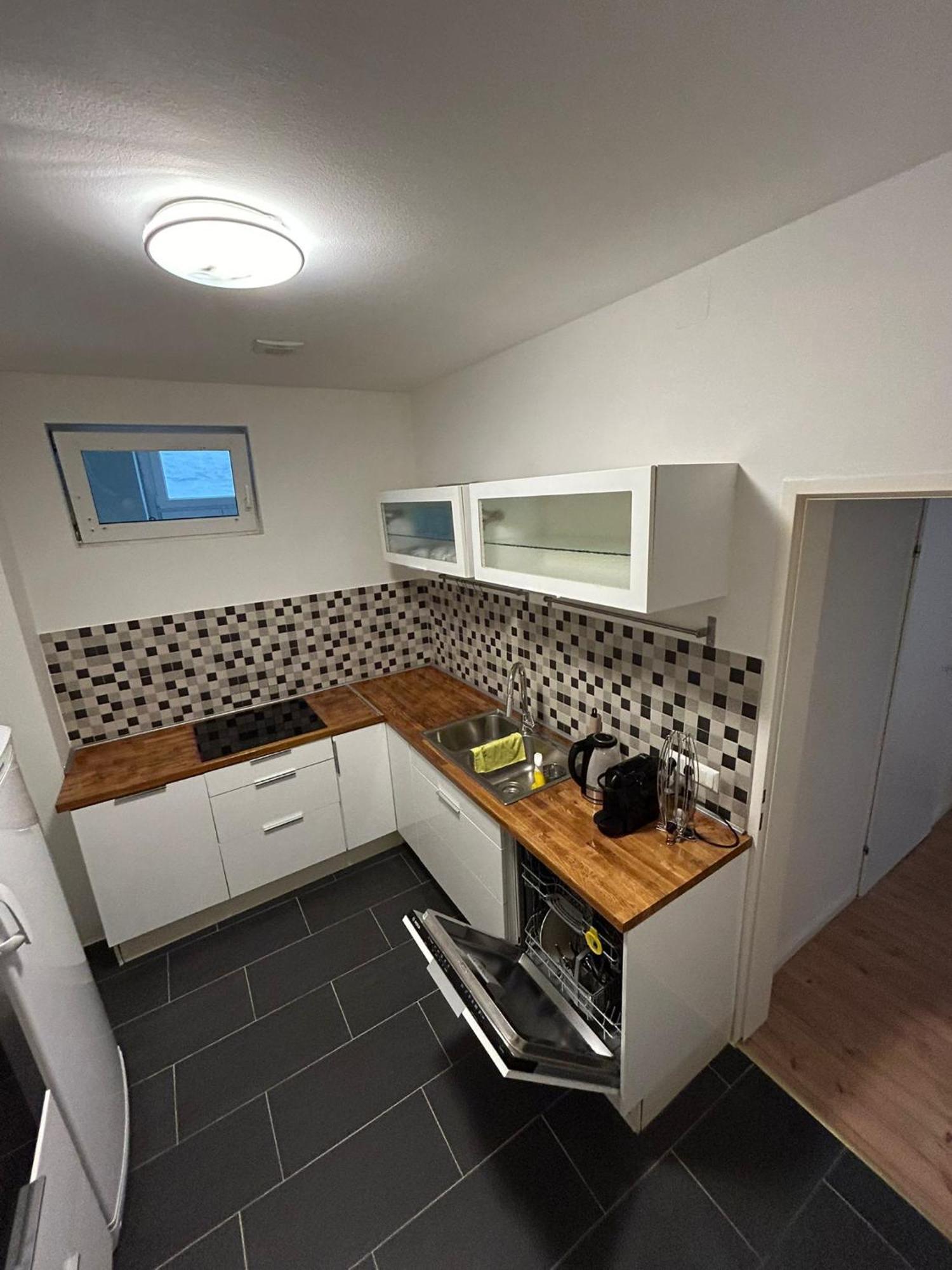 Favoriten Apartments Вена Экстерьер фото